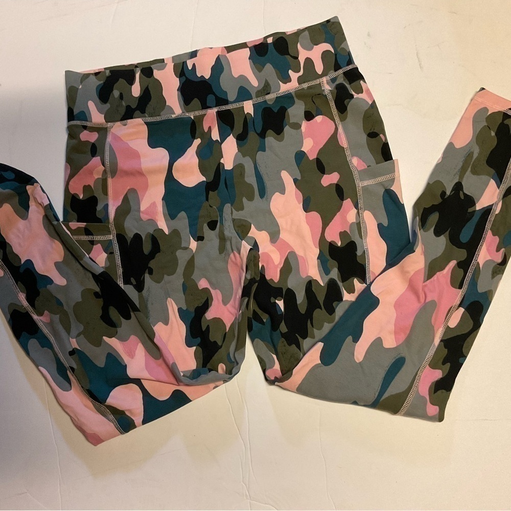 LOGO Lounge Camouflage Leggings Size S - Picture 6 of 6